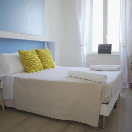 Elegant - & Minimal Design * Bacoli